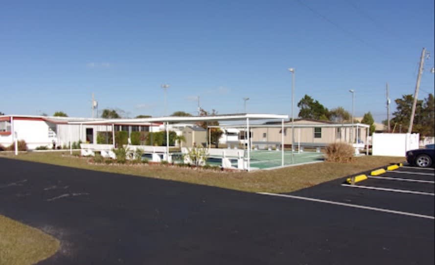 Photos and Video of Lakeview Mobile Village in Sebring, FL